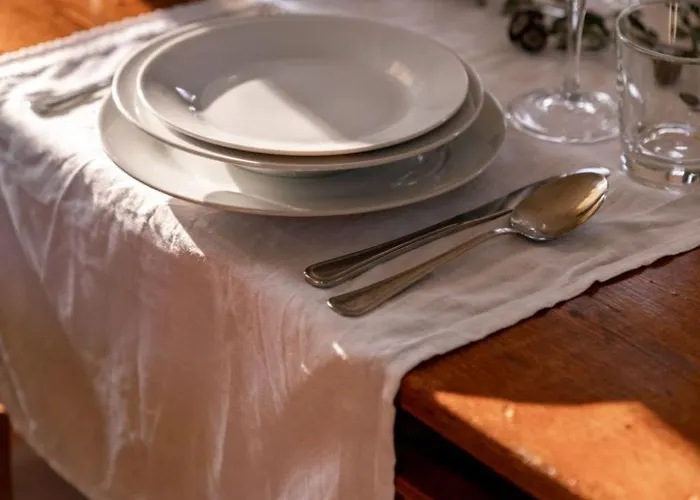 Апартаменты Studio-apartment Mit Sommerpool- Garten Und Aussicht By Interhome *