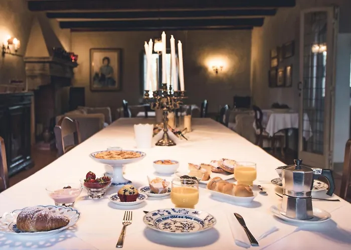 Studio-apartment Mit Sommerpool- Garten Und Aussicht By Interhome * بيزارو